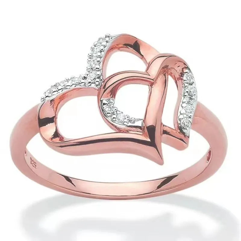 A pair of heart-shaped rings for women, simple and youthful in style.