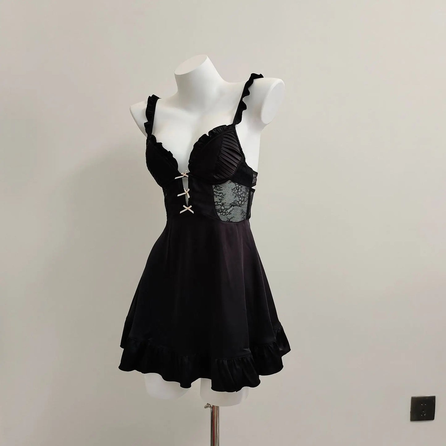 with Chest Pads Nightdress Sexy Pajamas Women's Silk Nightgowns Hollow Pure Backless Suspender Nightwears for Ladies Lingerie