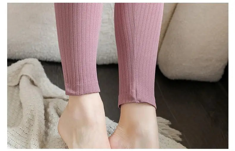 FINETOO 2 Pieces Women Thermal Underwear Sexy Long Sleeve Winter Clothes Seamless Thermal Intimate Set Ladies Thick Sleepwear