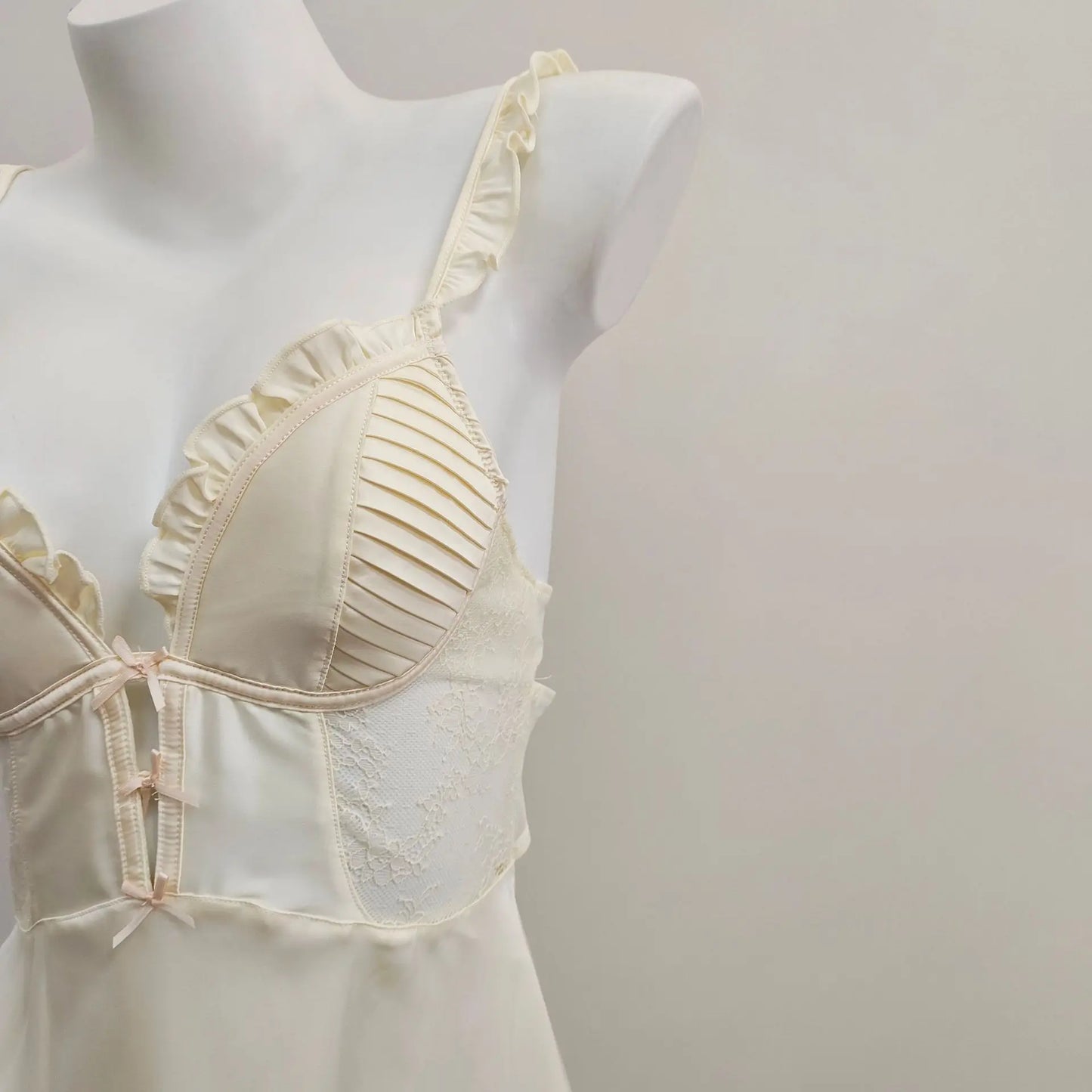 with Chest Pads Nightdress Sexy Pajamas Women's Silk Nightgowns Hollow Pure Backless Suspender Nightwears for Ladies Lingerie