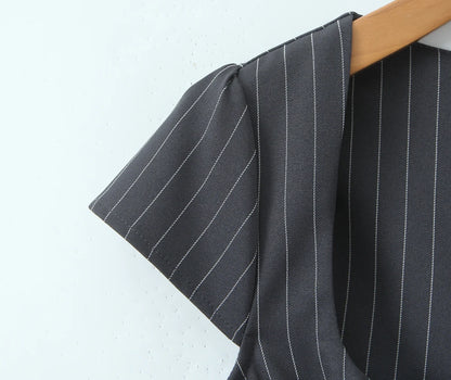 2025 Sexy Striped Square Collar Short Puff Sleeve Shirt Women Front Ruched Chest Double Zip up Front Slim Waist Crop Tops