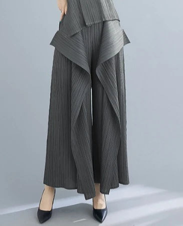 Miyake 2025 New Pleated Pants Irregular Wide-legged Pants Simple Loose Large Size with Elastic Formal Occasions Commuter Women's