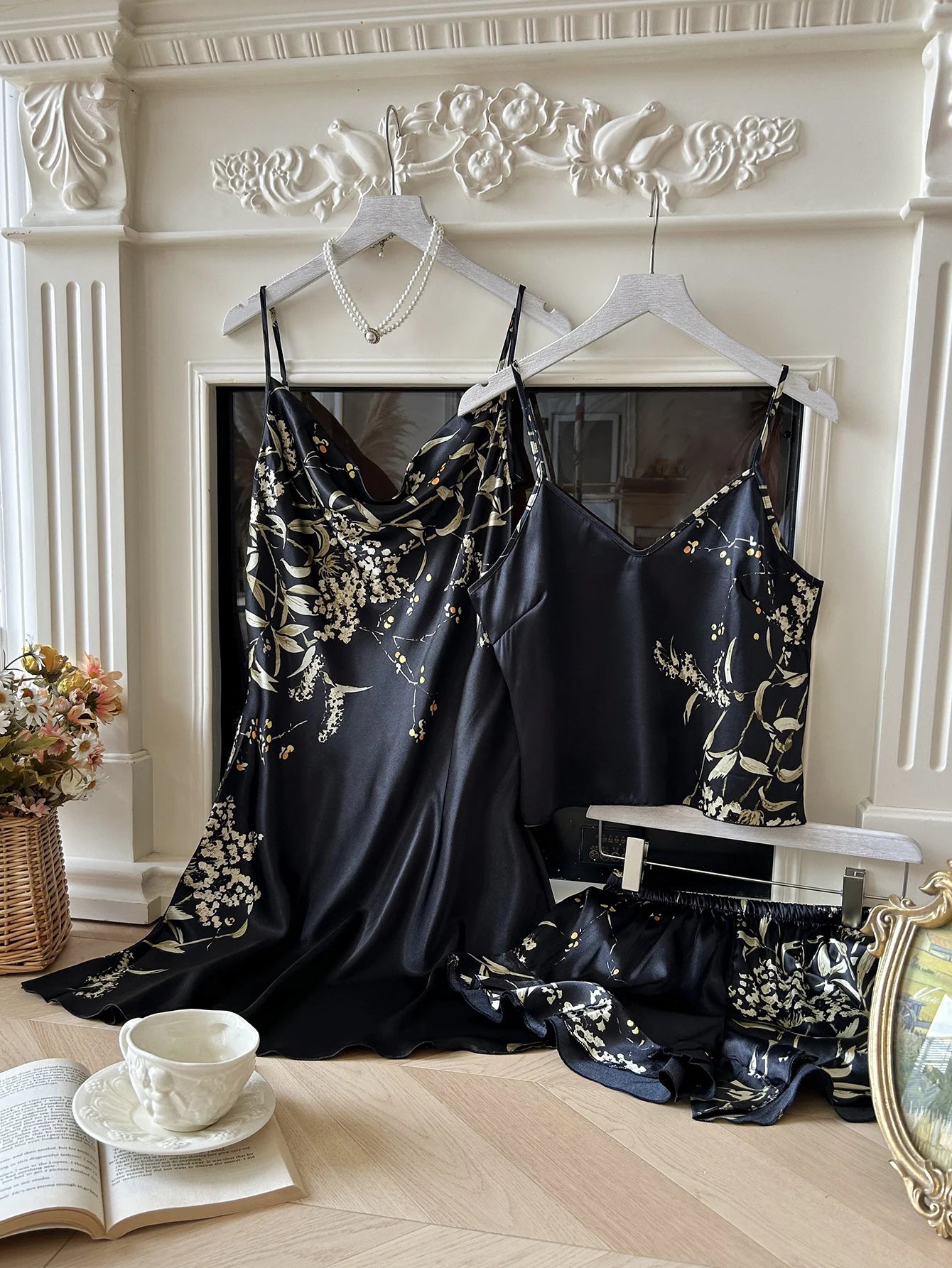 Women's Cherry Print Pajamas Sexy Fashion Halter Dress 3 Piece Women's Pajamas Set