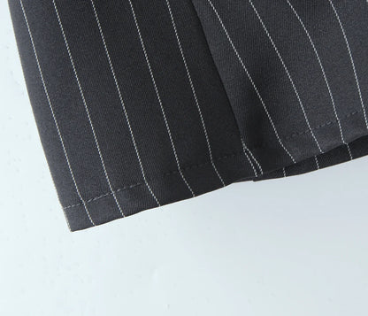 2025 Sexy Striped Square Collar Short Puff Sleeve Shirt Women Front Ruched Chest Double Zip up Front Slim Waist Crop Tops