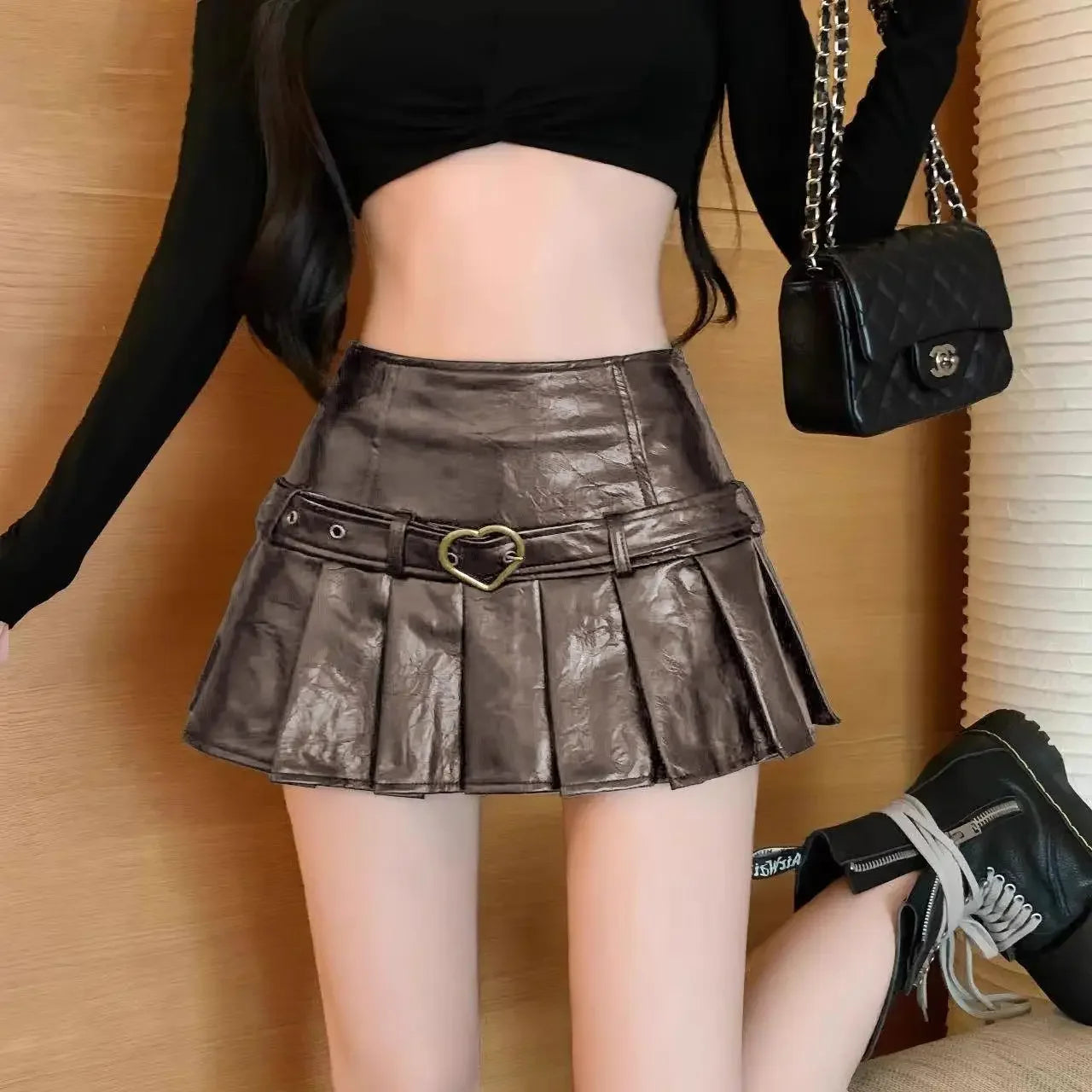 Vintage High-Waisted PU Leather Mini Dress Slimming American Style Sexy Pleated Skirt Autumn/Winter New Arrival
