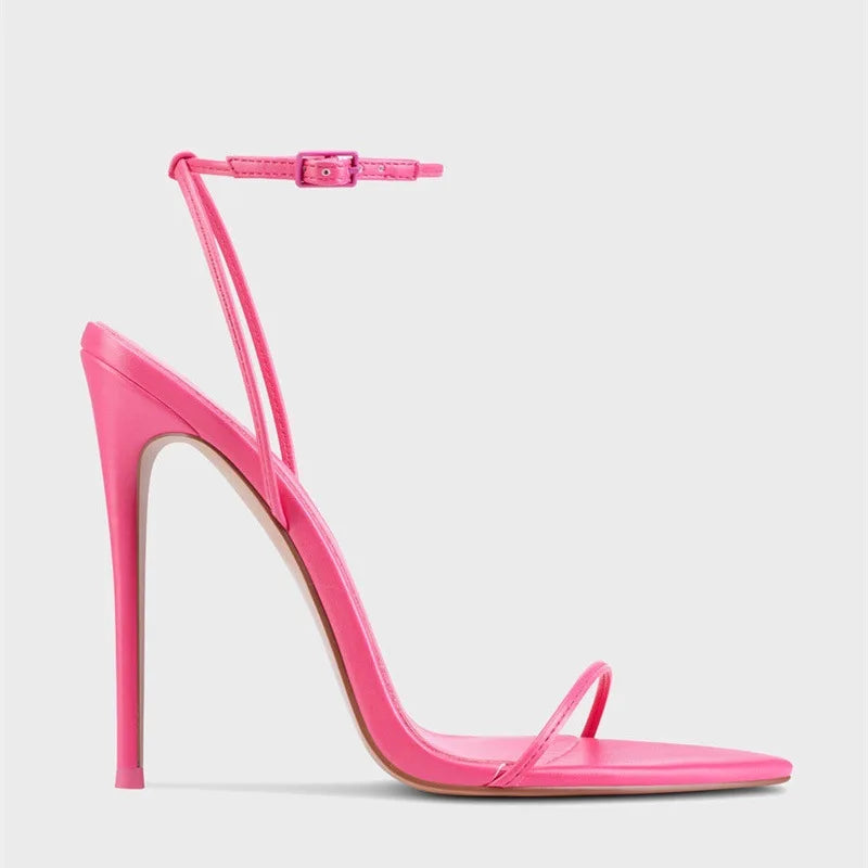 New black flat sandals with slim heels and sexy temperament, pointed high-heeled sandals for women, worn in plus sizes 33-46